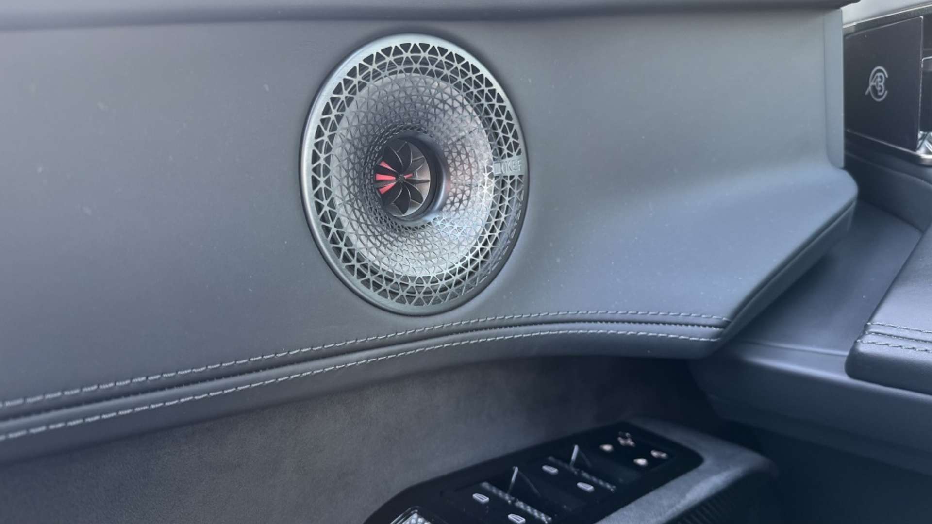 Lotus Eletre 450 S 4WD - 2024 - Joinsteer - #23