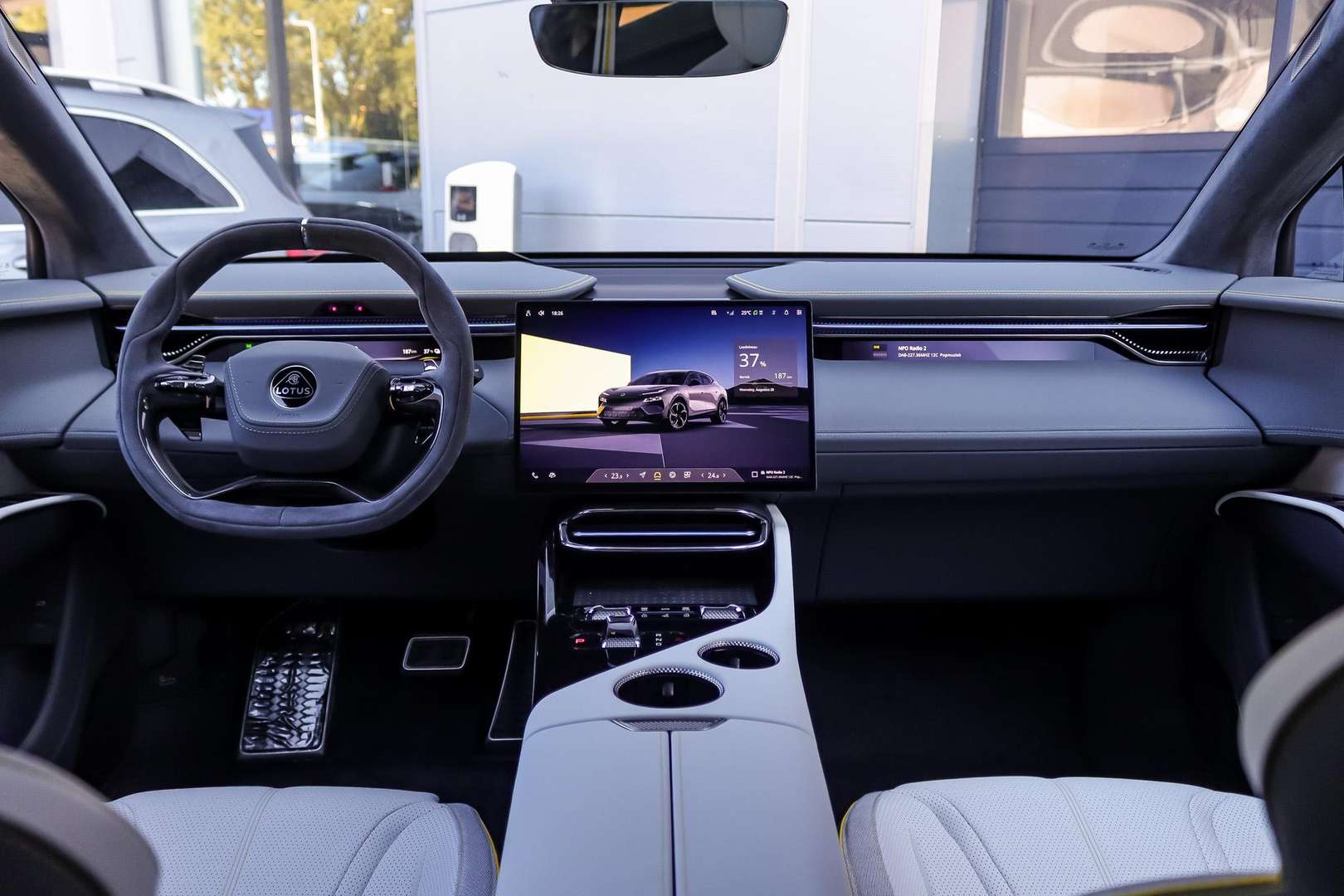 Lotus Eletre 450 4WD - 2026 - Joinsteer - #4