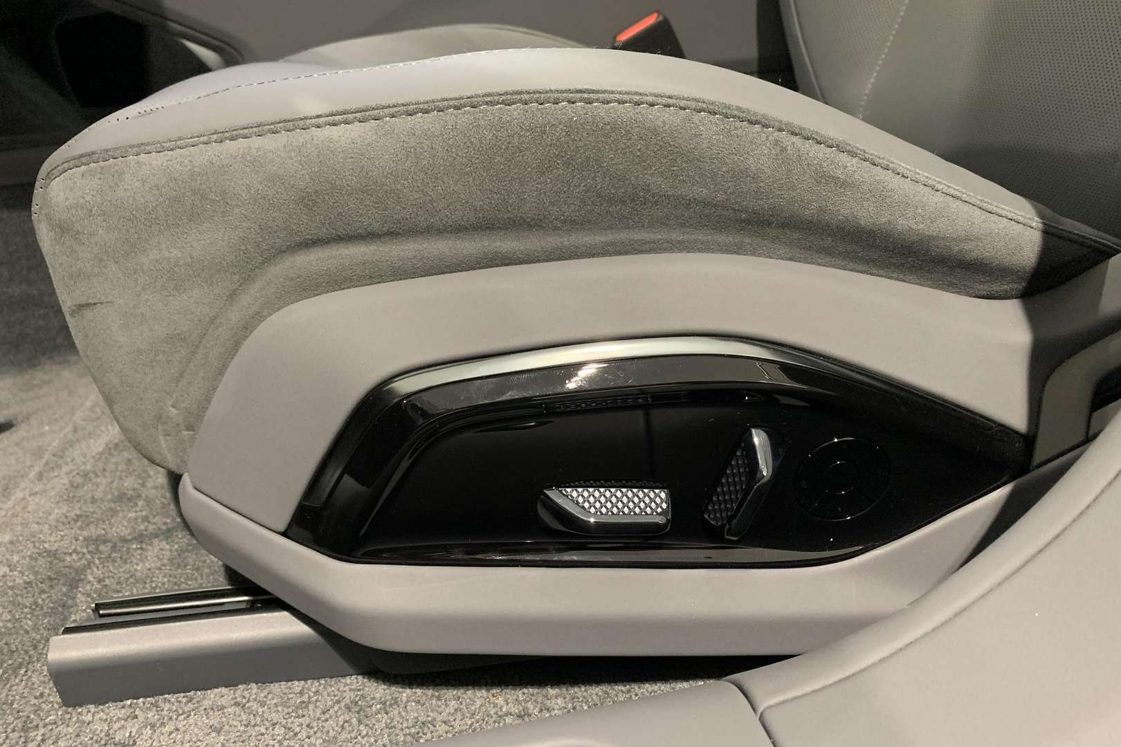 Lotus Emeya - 2026 - Joinsteer - #12