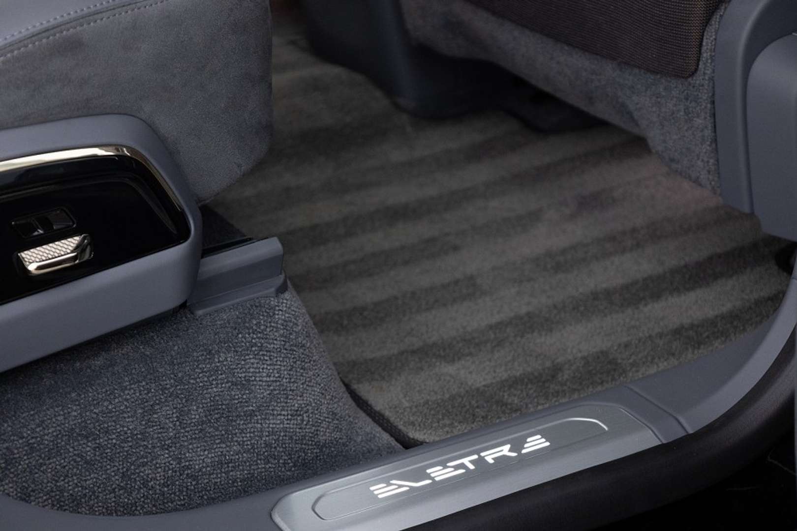 Lotus Eletre 450 4WD - 2024 - Joinsteer - #21