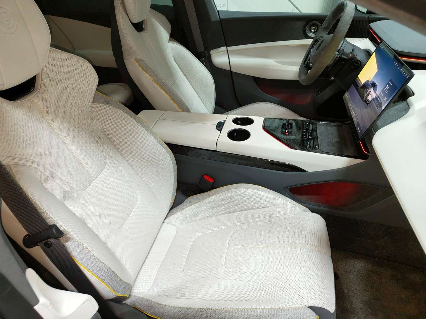 Lotus Emeya - 2024 - Joinsteer - #4