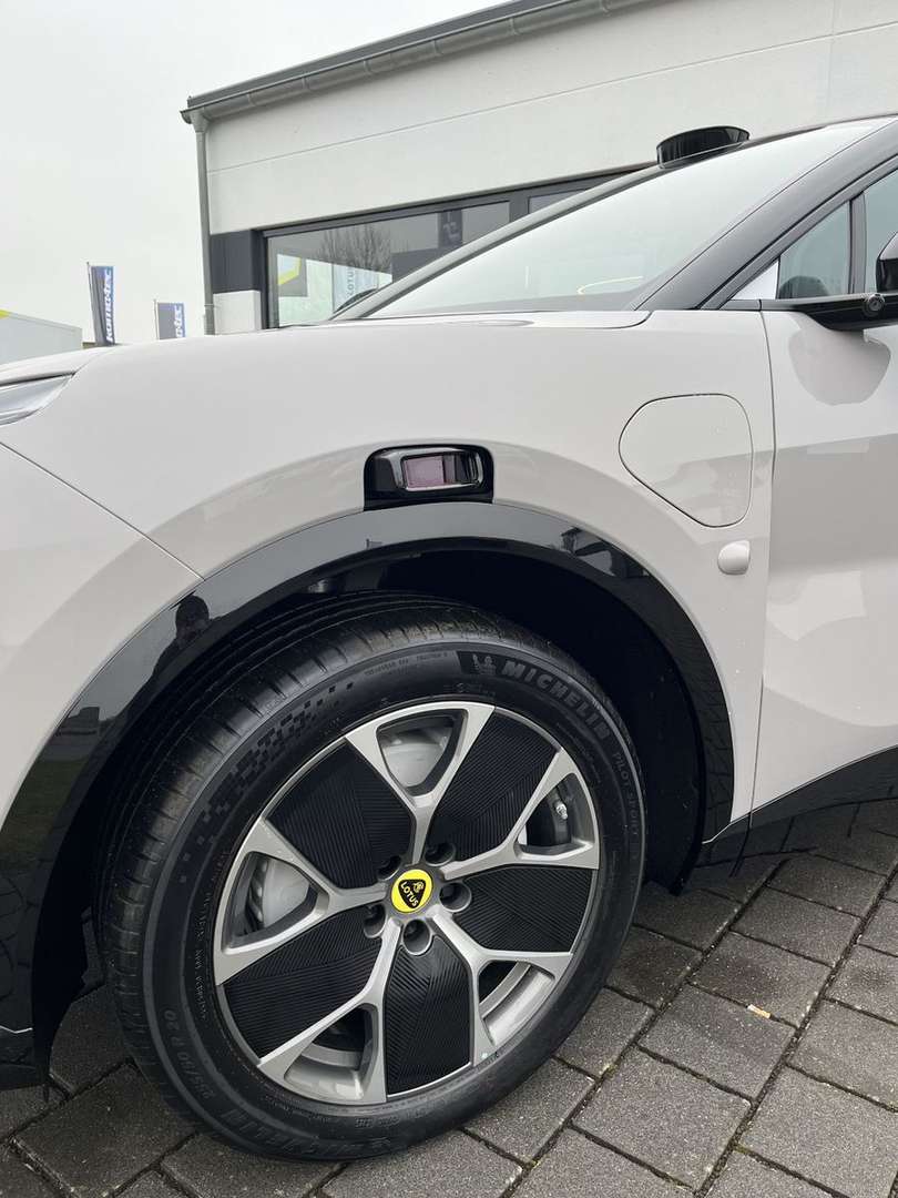 Lotus Eletre - 2025 - Joinsteer - #21