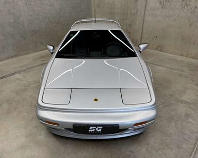 Lotus Esprit V8