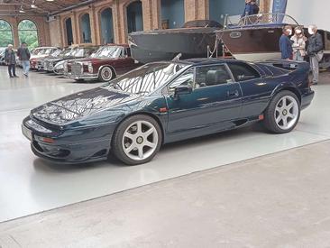 Lotus Esprit GT — photo 6