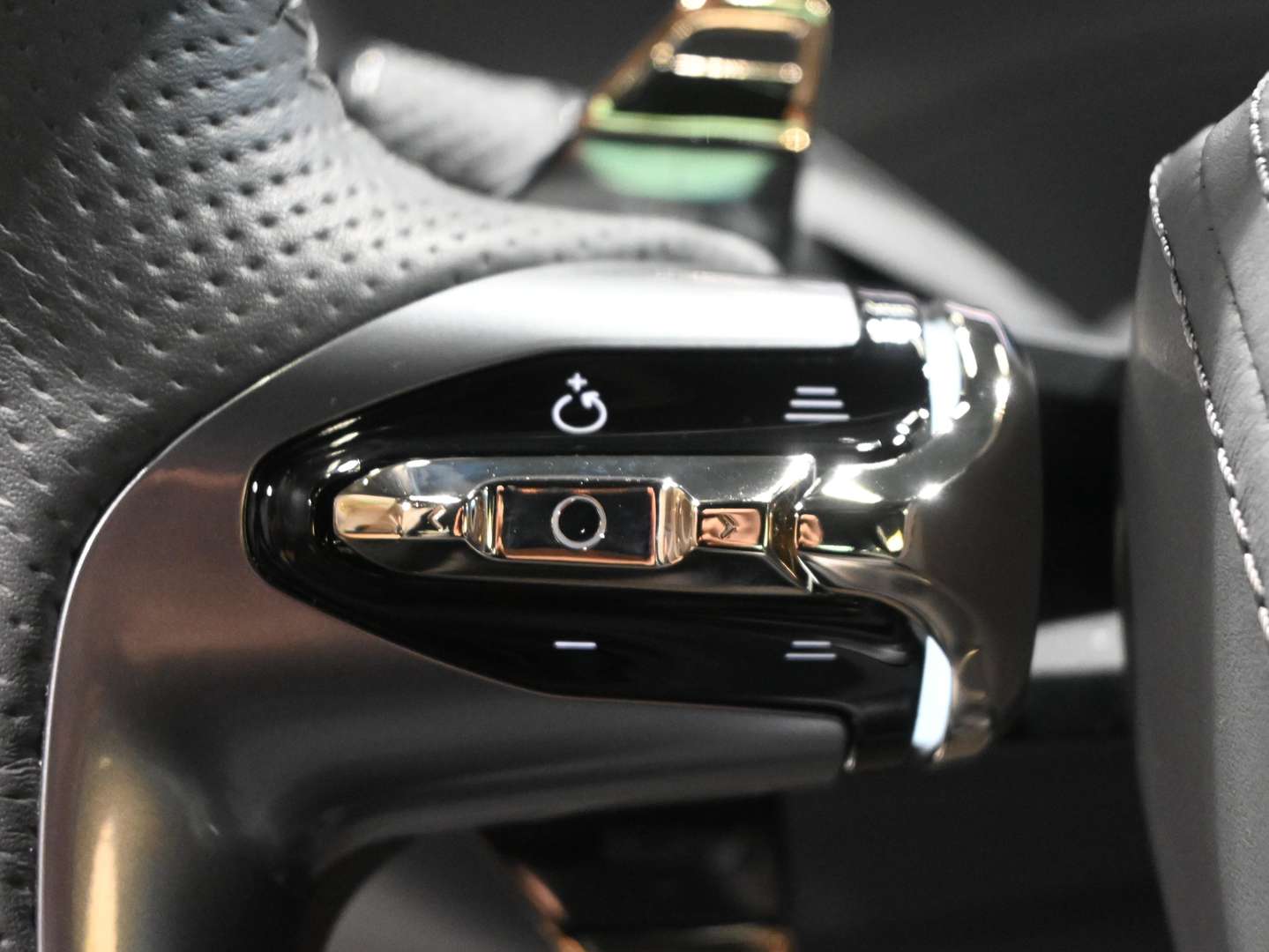 Lotus Eletre - 2023 - Joinsteer - #14