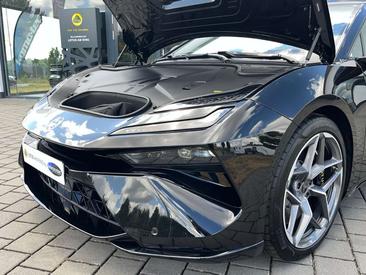 Lotus Emeya GT — photo 9