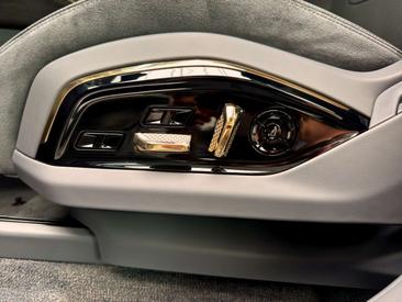 Lotus Eletre Sport 600 — photo 11