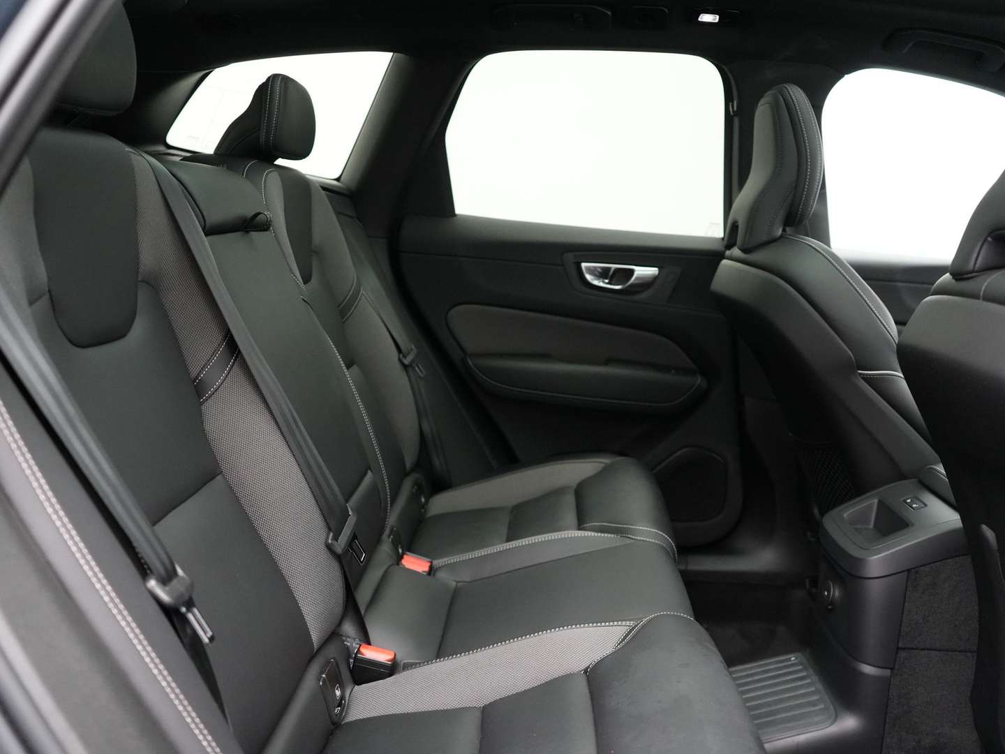 Volvo XC60 T6 Recharge Ultimate - 2023 - Joinsteer - #5
