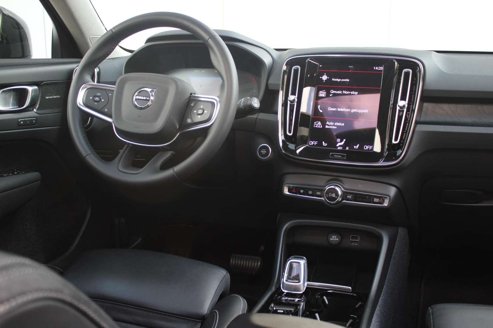 Volvo XC40 T5 Recharge R-Design - 2023 - Joinsteer - #4