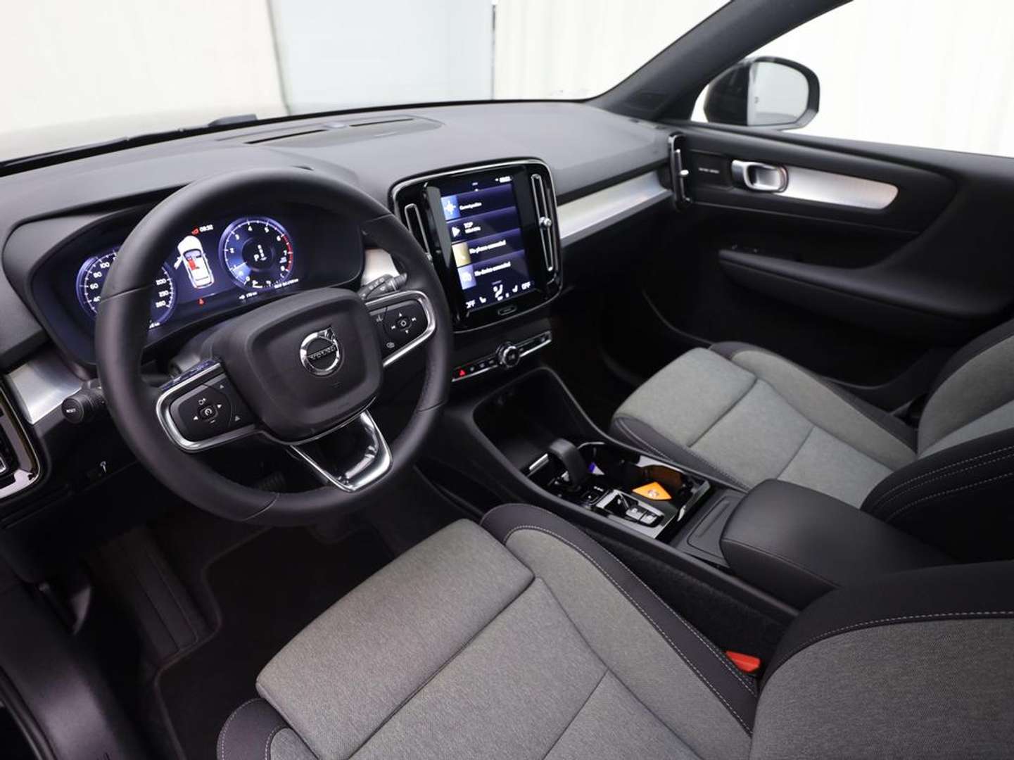 Volvo XC40 T2 Plus - 2024 - Joinsteer - #6