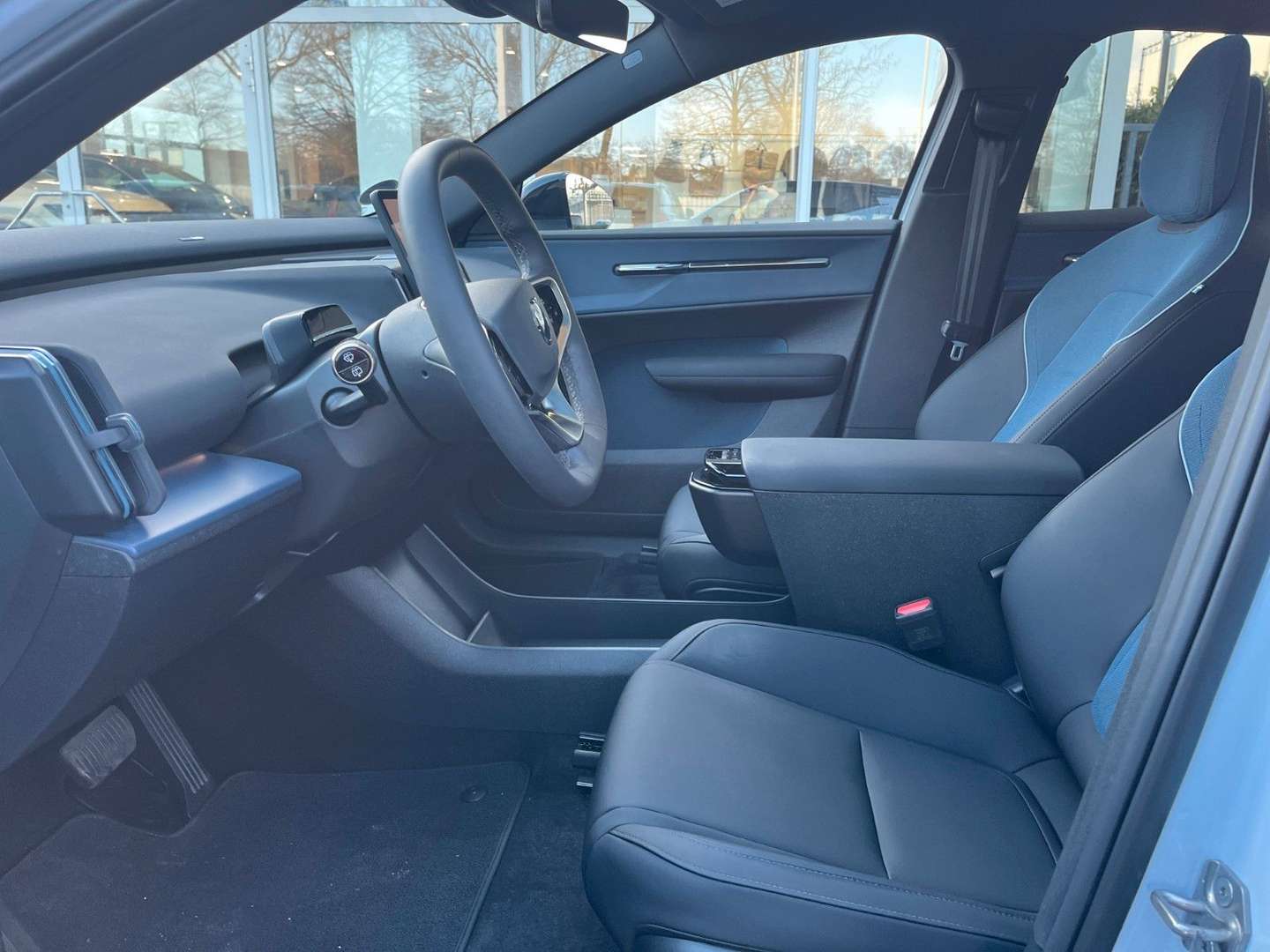 Volvo EX30 Extended Range Ultra Single Motor - 2025 - Joinsteer - #15