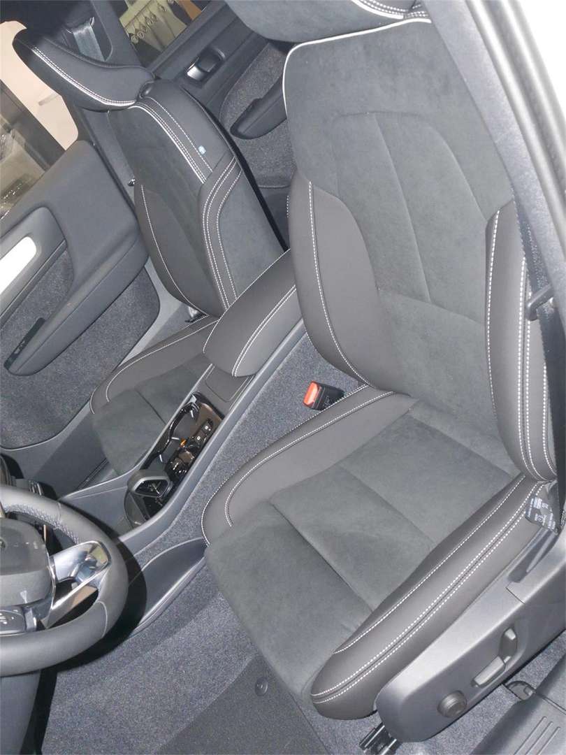 Volvo XC40 B3 Plus - 2026 - Joinsteer - #6