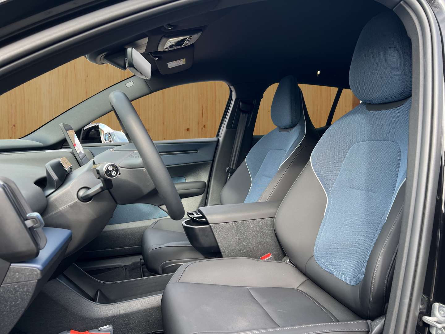 Volvo EX30 Recharge Plus - 2025 - Joinsteer - #7