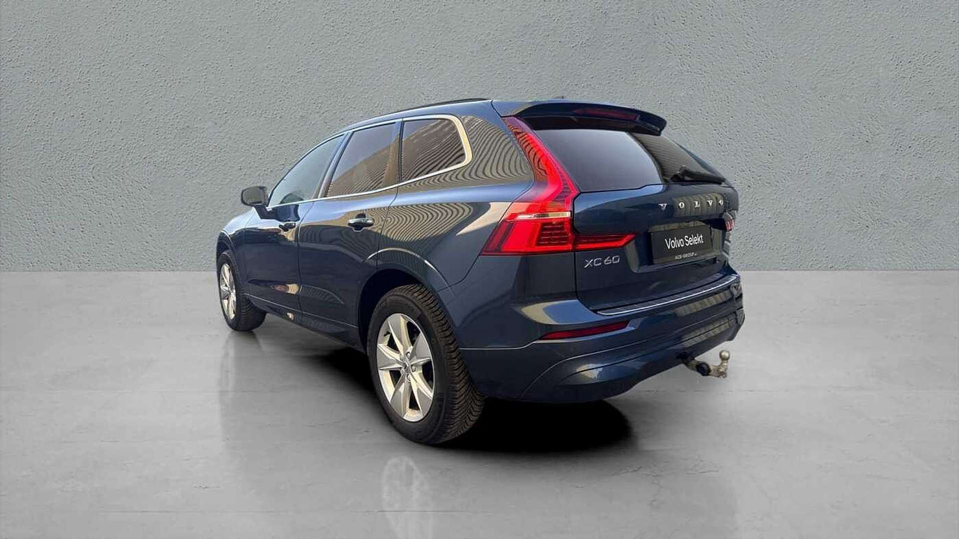 Volvo XC60 B4 Core - 2023 - Joinsteer - #2