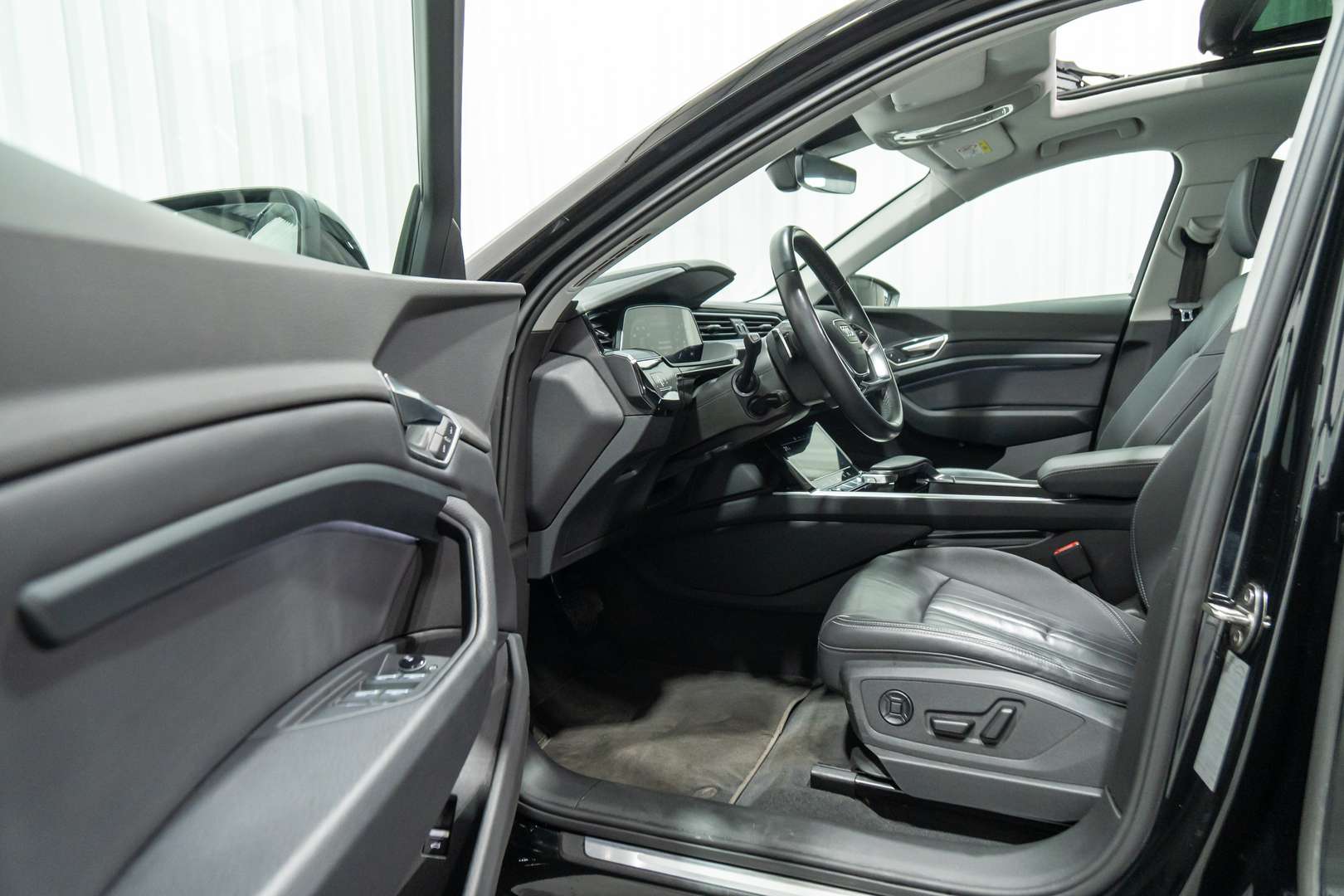 Audi Q8 E-tron Advanced 55 - 2024 - Joinsteer - #15