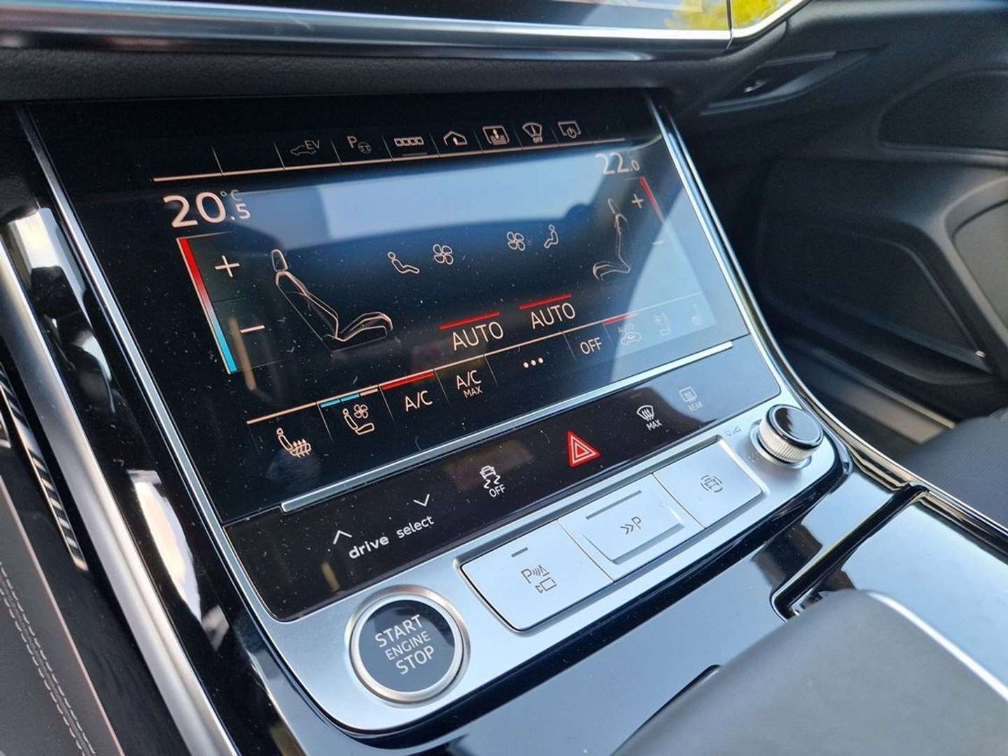 Audi A8 S Line 60 TFSI E - 2025 - Joinsteer - #32