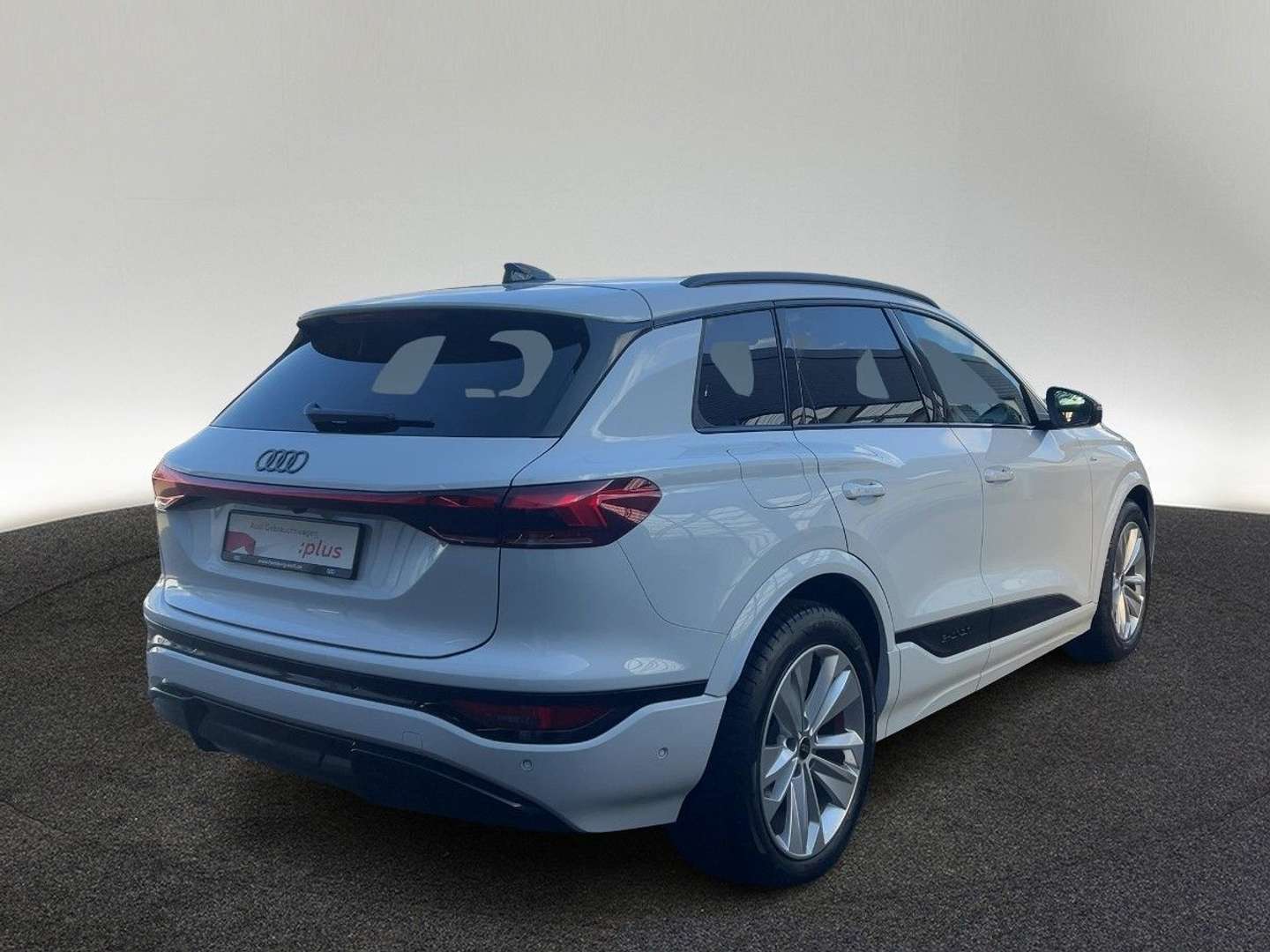 Audi Q6 E-tron S Line Performance - 2025 - Joinsteer - #3