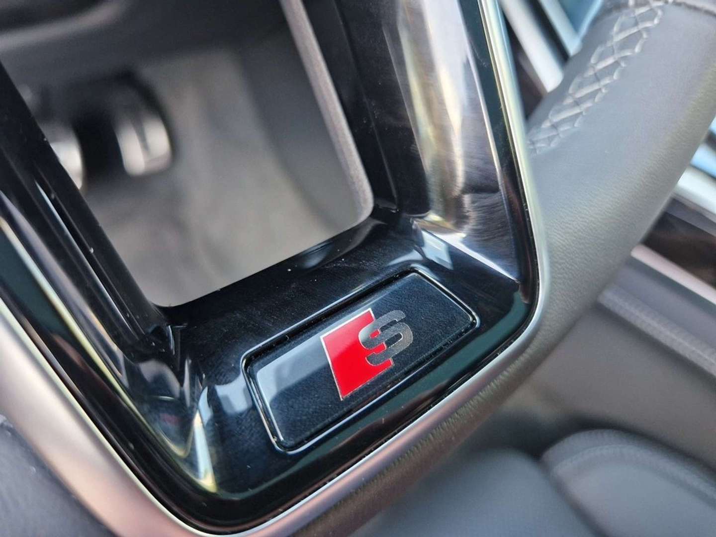 Audi A8 S Line 60 TFSI E - 2025 - Joinsteer - #37