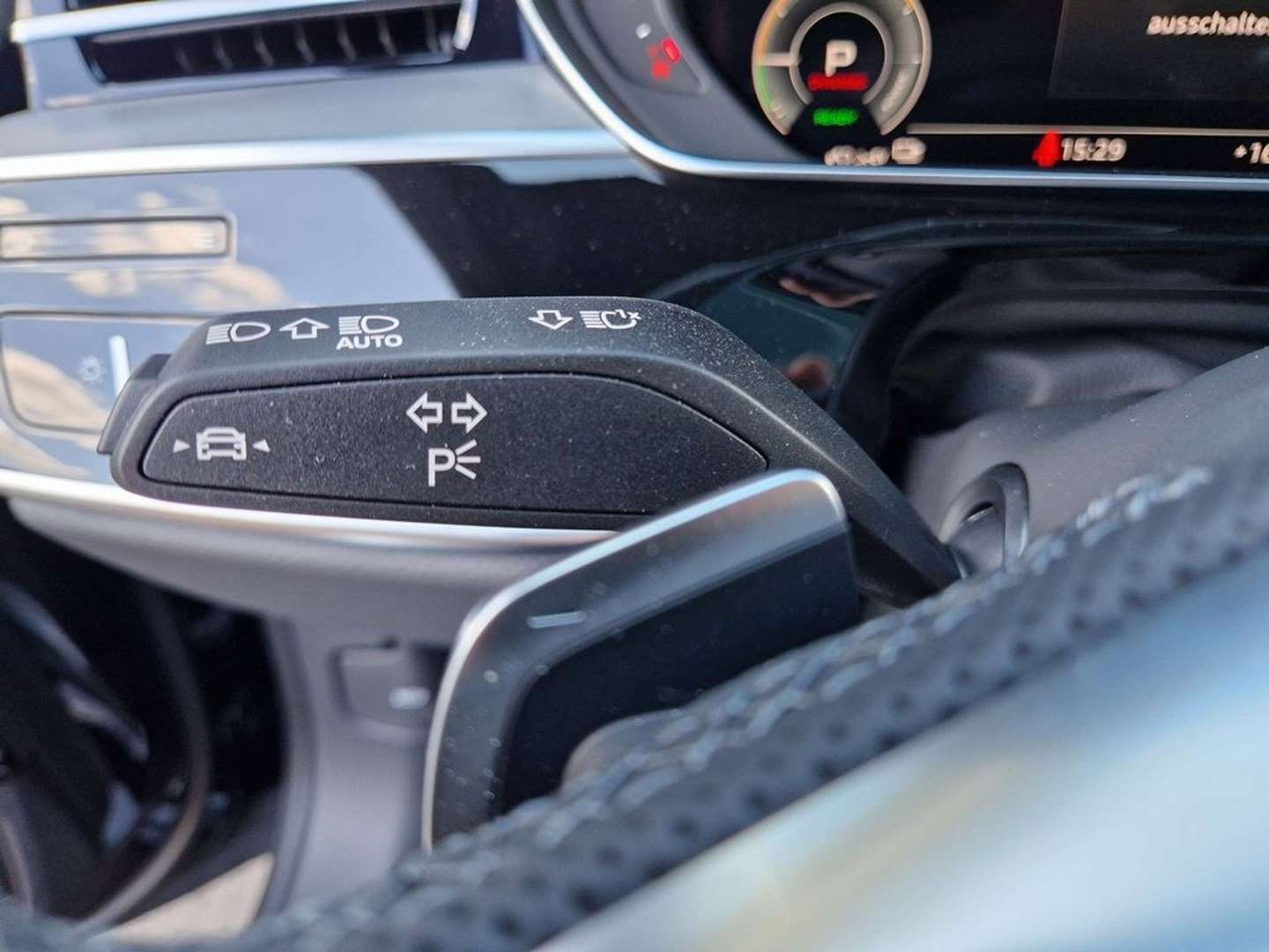 Audi A8 S Line 60 TFSI E - 2025 - Joinsteer - #39