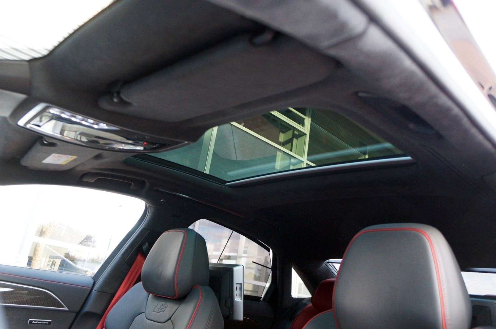 Audi S8 UNIKAT 2-TONE INTERIOR - 2025 - Joinsteer - #9