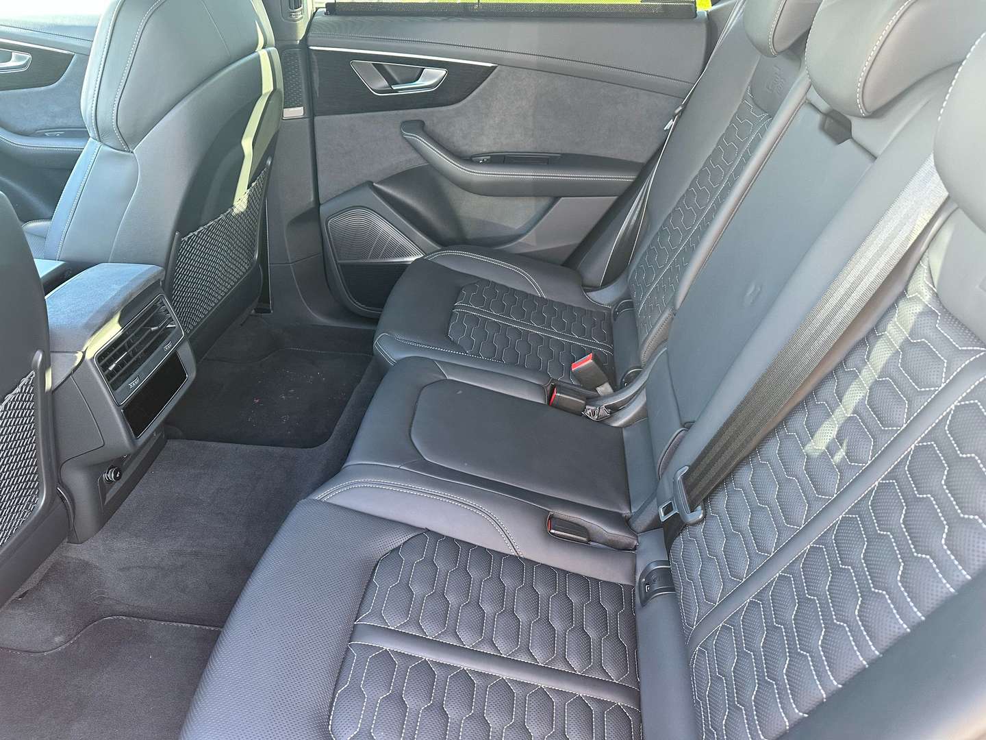 Audi RSQ8 4.0 TFSI - 2024 - Joinsteer - #11