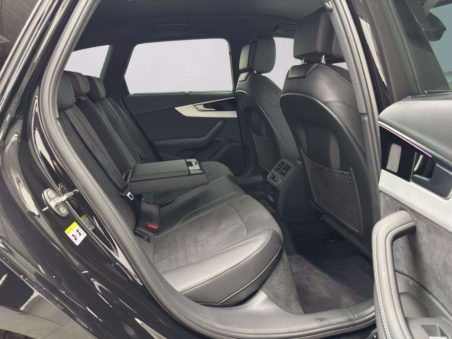 Audi A4 S Line 40 TFSI - 2025 - Joinsteer - #4