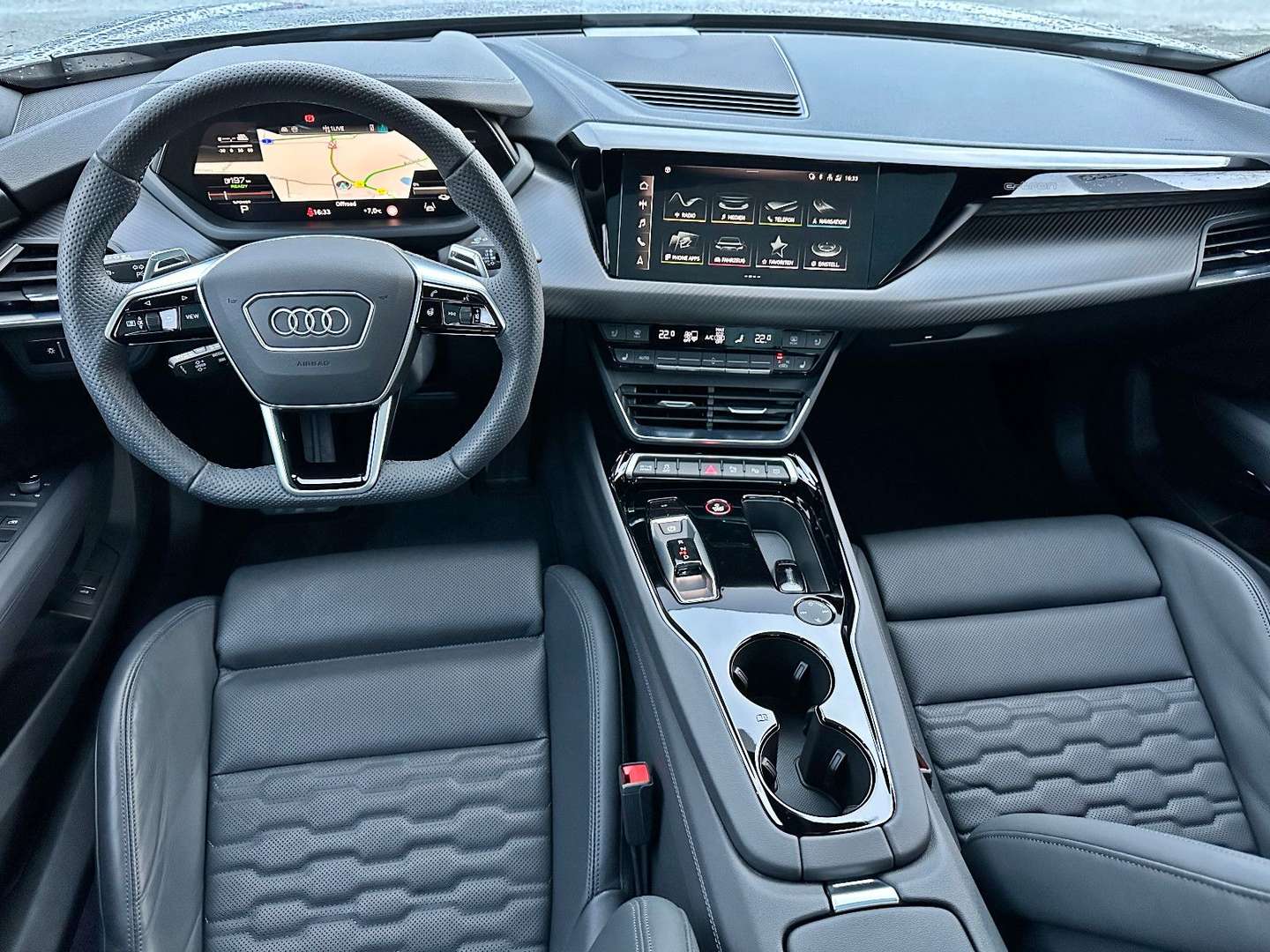 Audi E-tron GT Black - 2024 - Joinsteer - #23