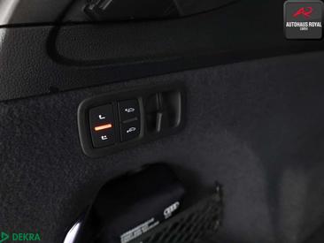 Audi Q7 S Line 50 TDI — photo 26