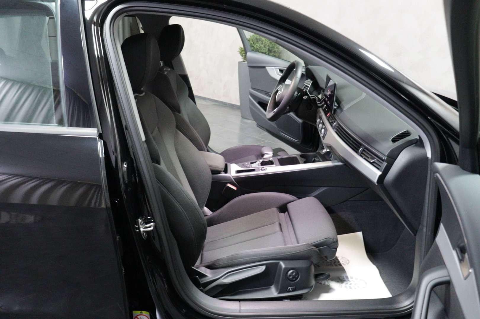 Audi A4 Avant 35 TDI - 2023 - Joinsteer - #5