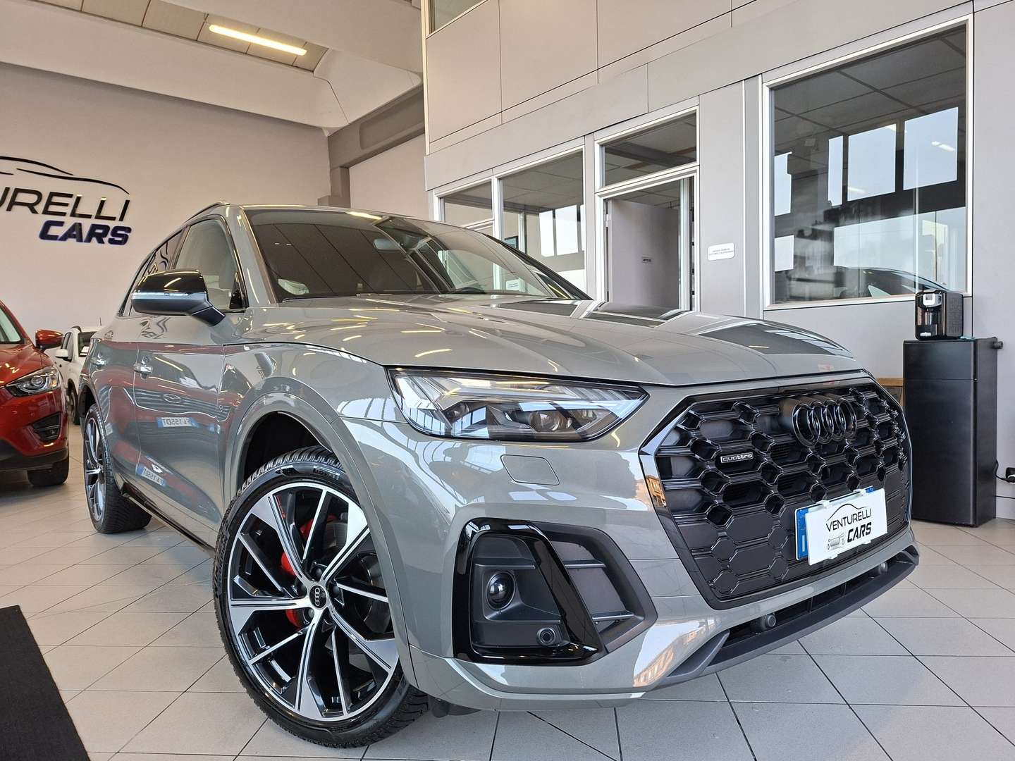 Audi Q5 S Line Plus 40 TDI - 2023 - Joinsteer - #3