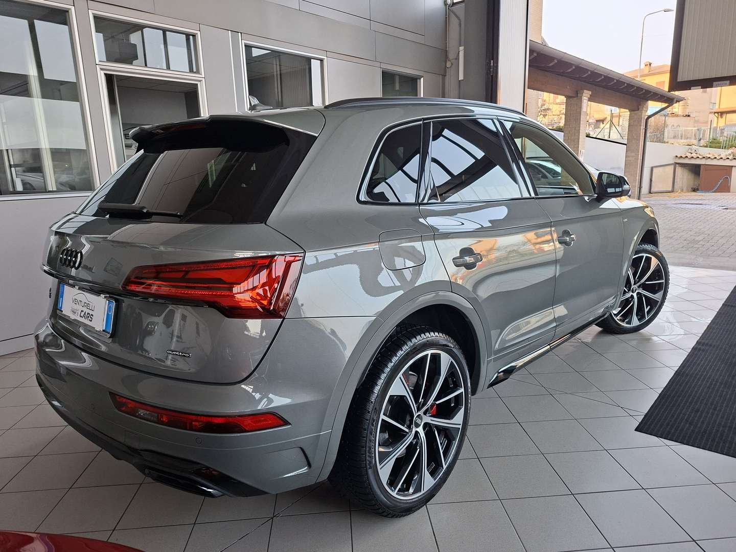 Audi Q5 S Line Plus 40 TDI - 2023 - Joinsteer - #4