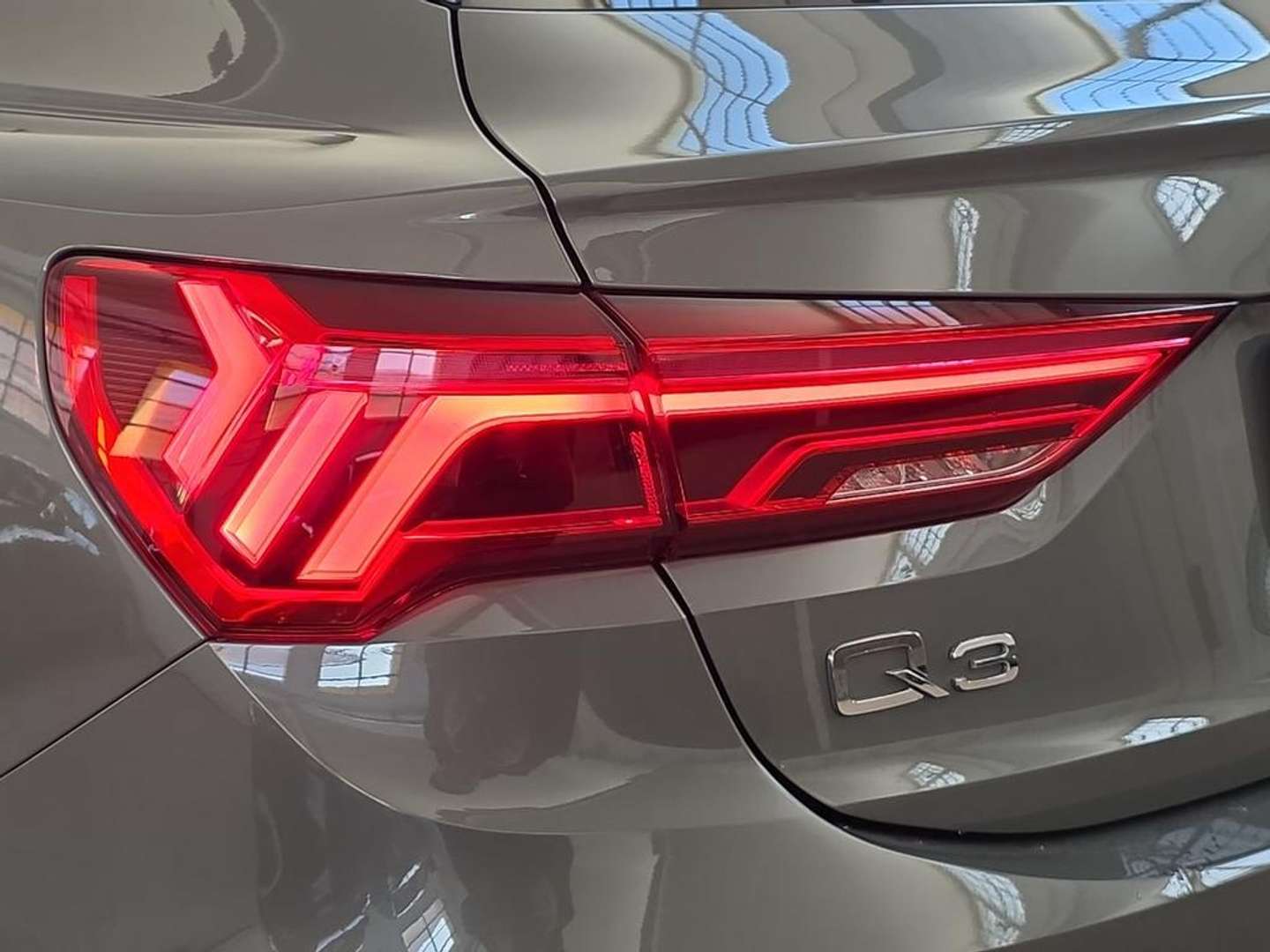 Audi Q3 Sportback Business Plus 40 TFSI - 2023 - Joinsteer - #5