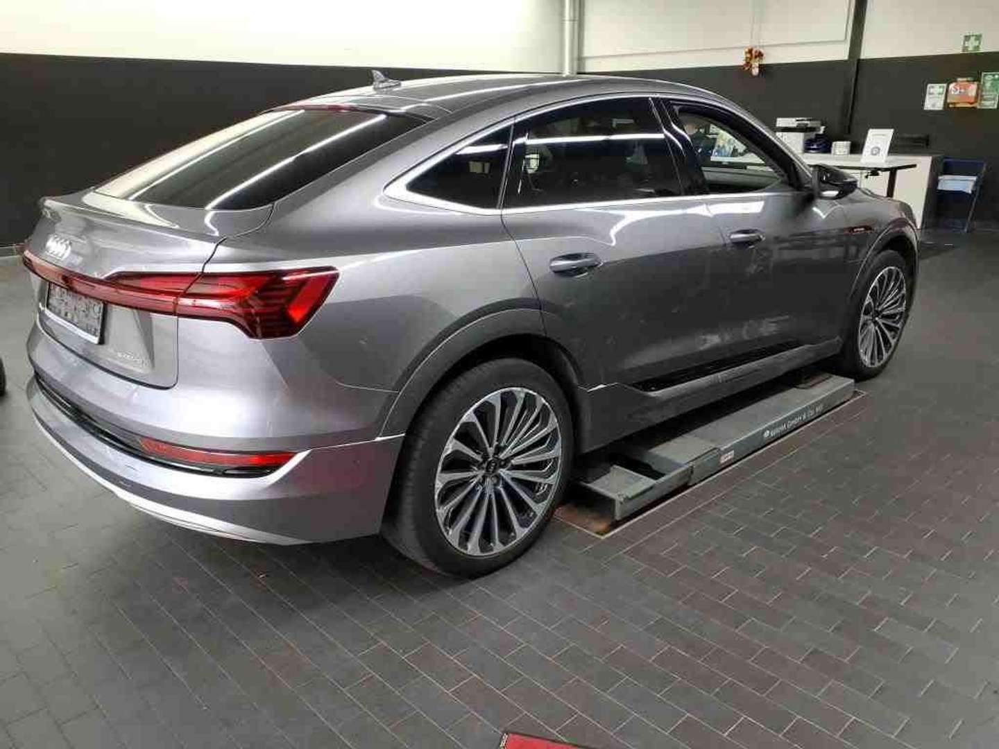 Audi E-tron 55 Sportback - 2022 - Joinsteer - #1