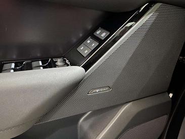 Land Rover Range Rover Velar 2.0d I4 Mhev Dynamic SE 4wd 204cv — photo 13