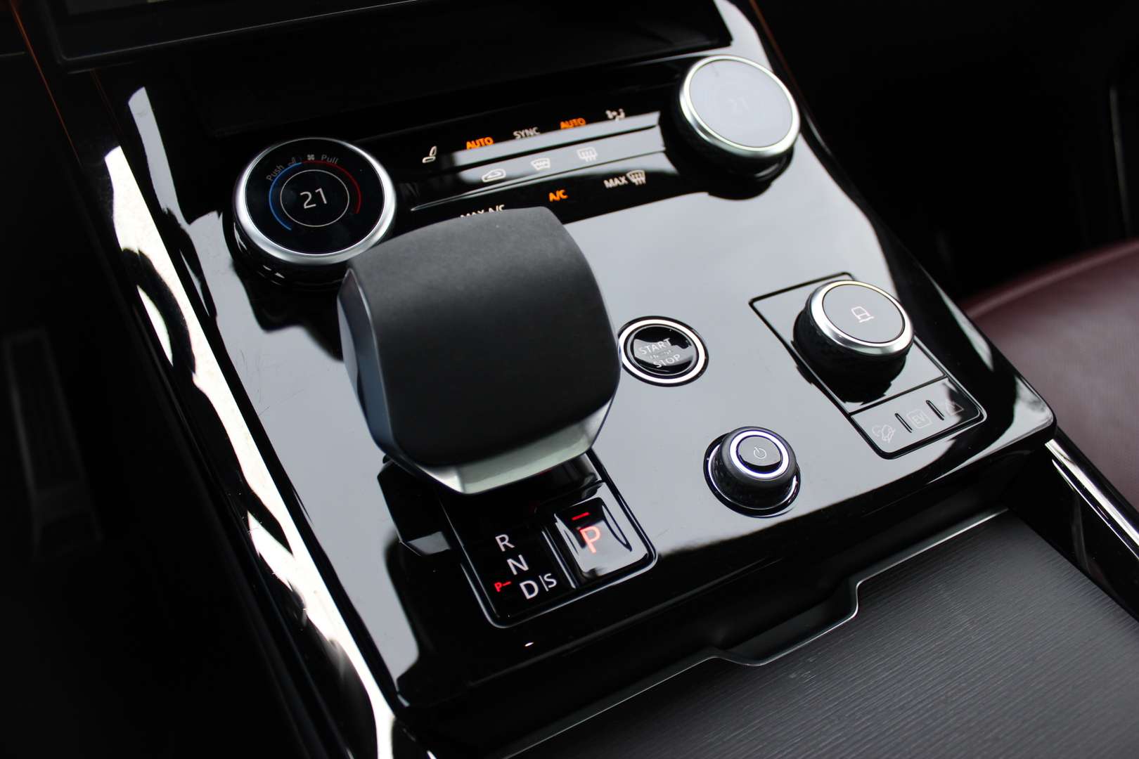 Land Rover Range Rover Sport 3.0 P440e Dynamic HSE - 2023 - Joinsteer - #29