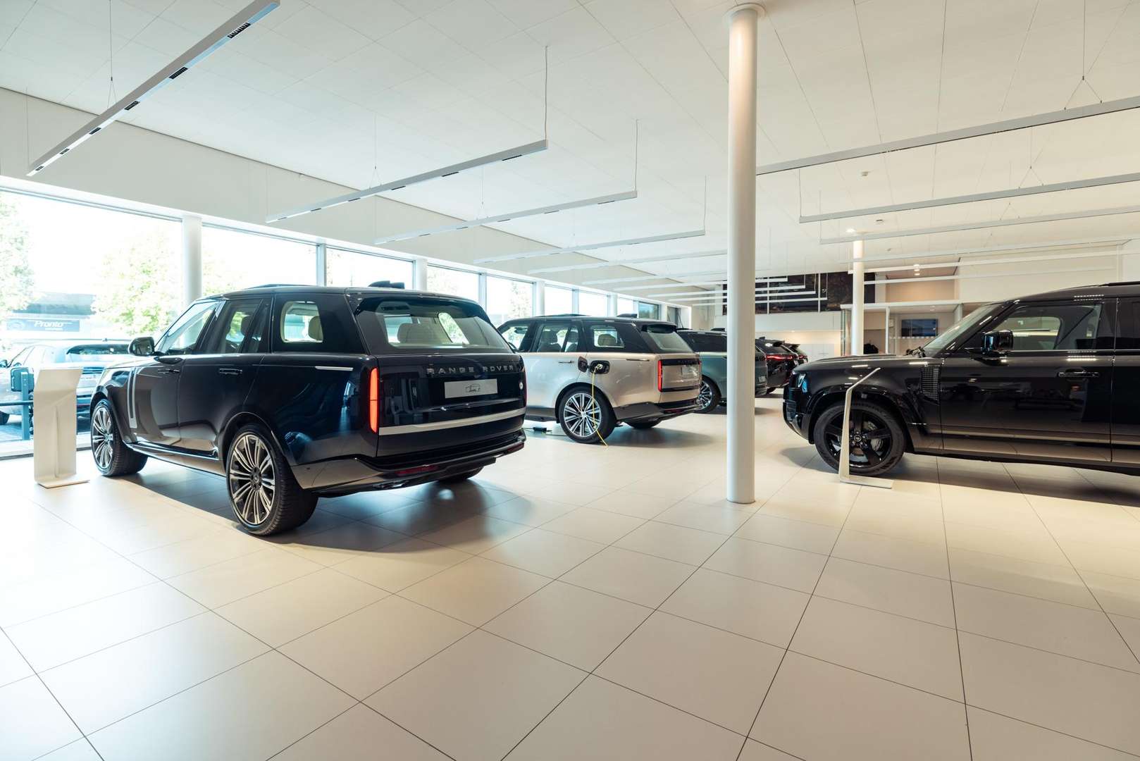 Land Rover Range Rover Sport Dynamic SE P460e - 2026 - Joinsteer - #9