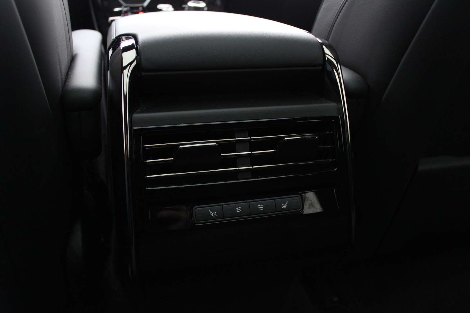 Land Rover Range Rover Sport 3.0 P440e Dynamic HSE - 2023 - Joinsteer - #35