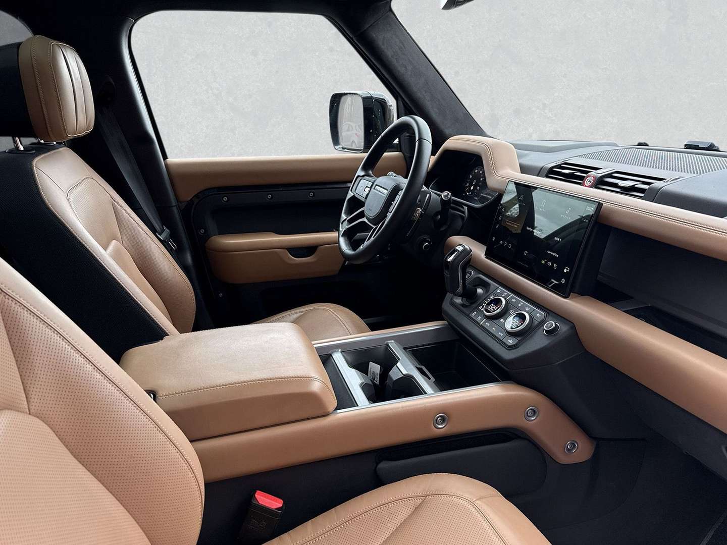 Land Rover Defender 130 P500 V8 Winter Paket / Head-Up / - 2024 - Joinsteer - #2