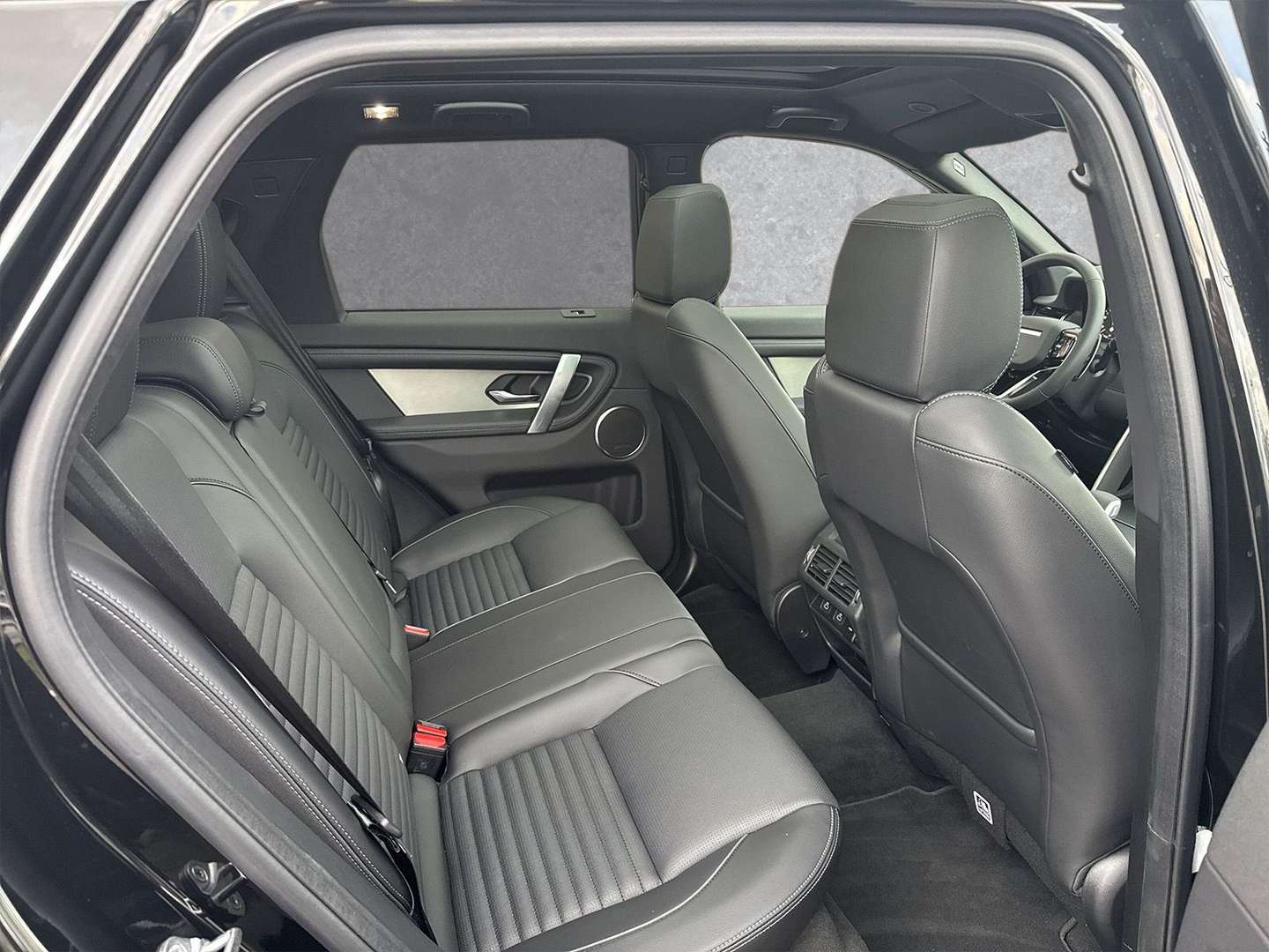 Land Rover Discovery Sport P270e Dynamic SE / Winter Paket - 2025 - Joinsteer - #4