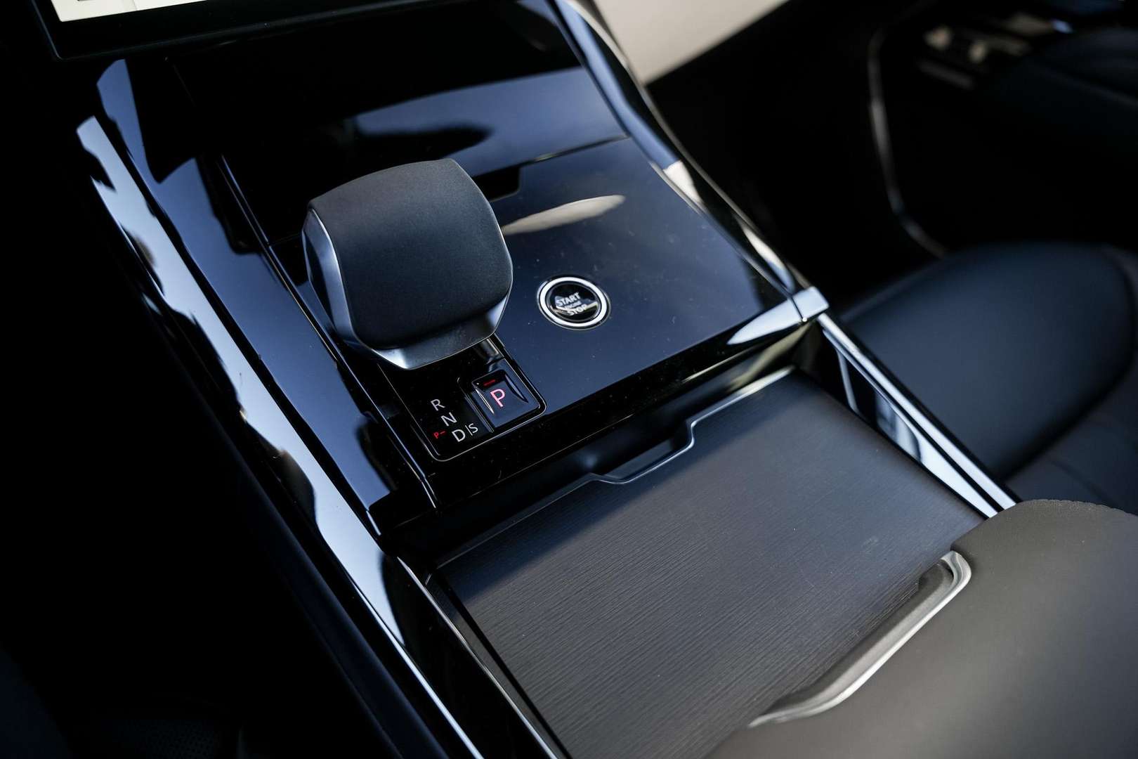 Land Rover Range Rover Sport Dynamic SE P460e AWD - 2026 - Joinsteer - #17