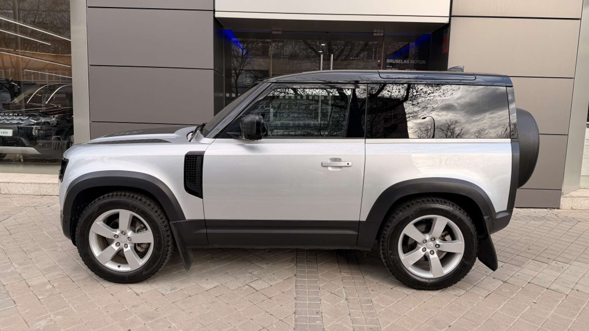 Land Rover Defender 90 HSE 3.0D L6 MHEV AWD Aut. 250 - 2021 - Joinsteer - #6