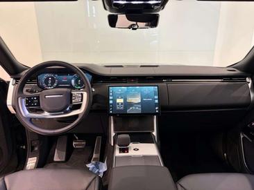 Land Rover Range Rover Autobiography Pano & AHK P550e — photo 4