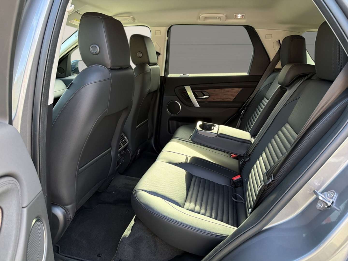 Land Rover Discovery Sport D200 S+AHK+ACC+Keyless+AWD+Wipa - 2025 - Joinsteer - #10