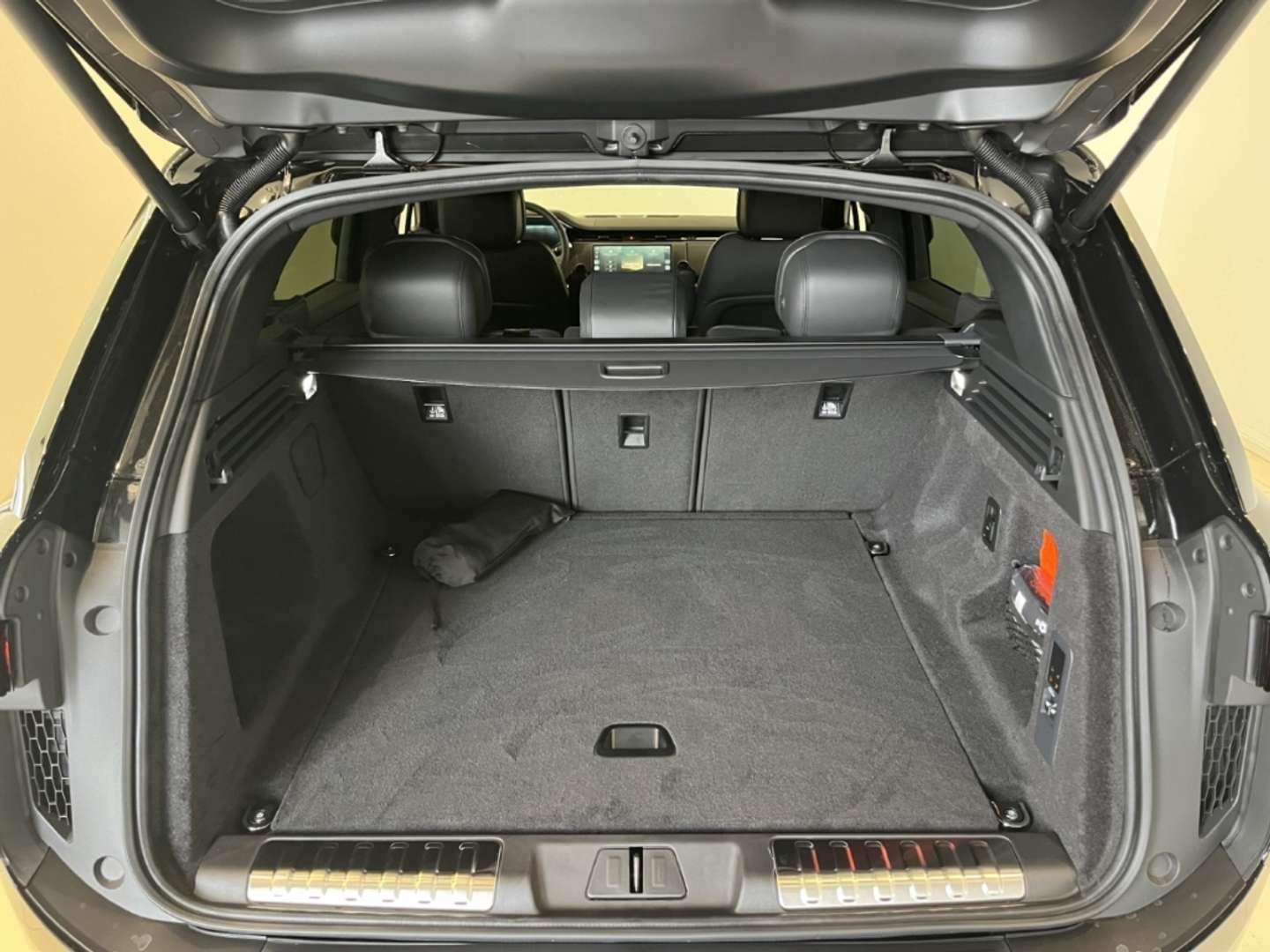 Land Rover Range Rover Sport Dynamic SE HUD Luftfederung - 2026 - Joinsteer - #10