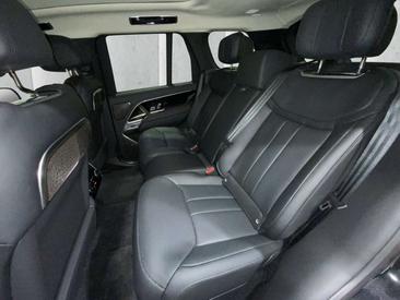 Land Rover Range Rover Autobiography P550e — photo 11