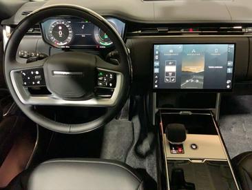 Land Rover Range Rover Autobiography P550e — photo 12