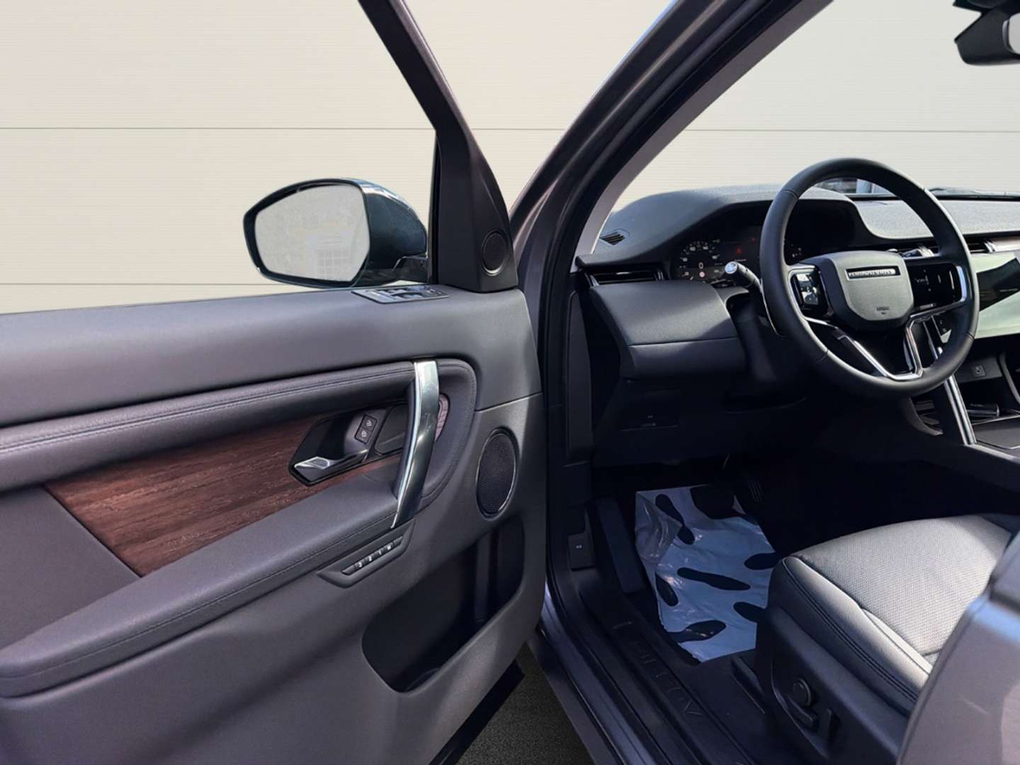 Land Rover Discovery Sport D200 S+AHK+ACC+Keyless+AWD+Wipa - 2025 - Joinsteer - #15
