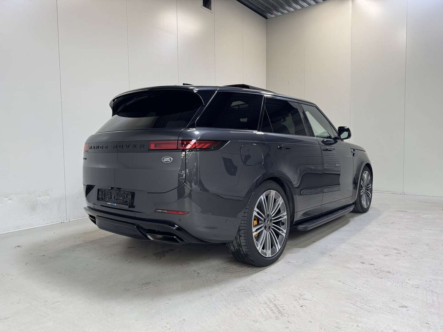 Land Rover Range Rover Sport Dynamic SE - Pano - Topstaat! 1Ste Eig! P440e - 2023 - Joinsteer - #2