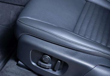 Land Rover Discovery Sport Dynamic SE AWD Navi Leder ACC AHK D200 — photo 17