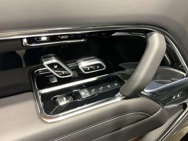Land Rover Range Rover Autobiography P550e — photo 21